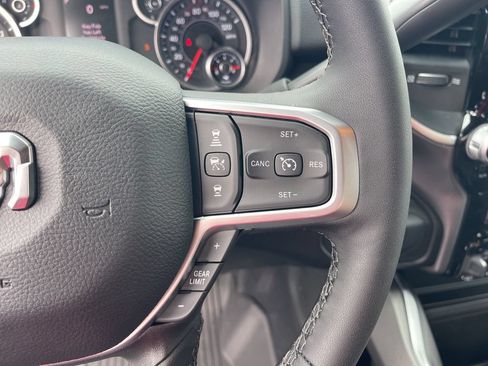 New 2025 RAM 2500 Big Horn AWD/4WD image 15