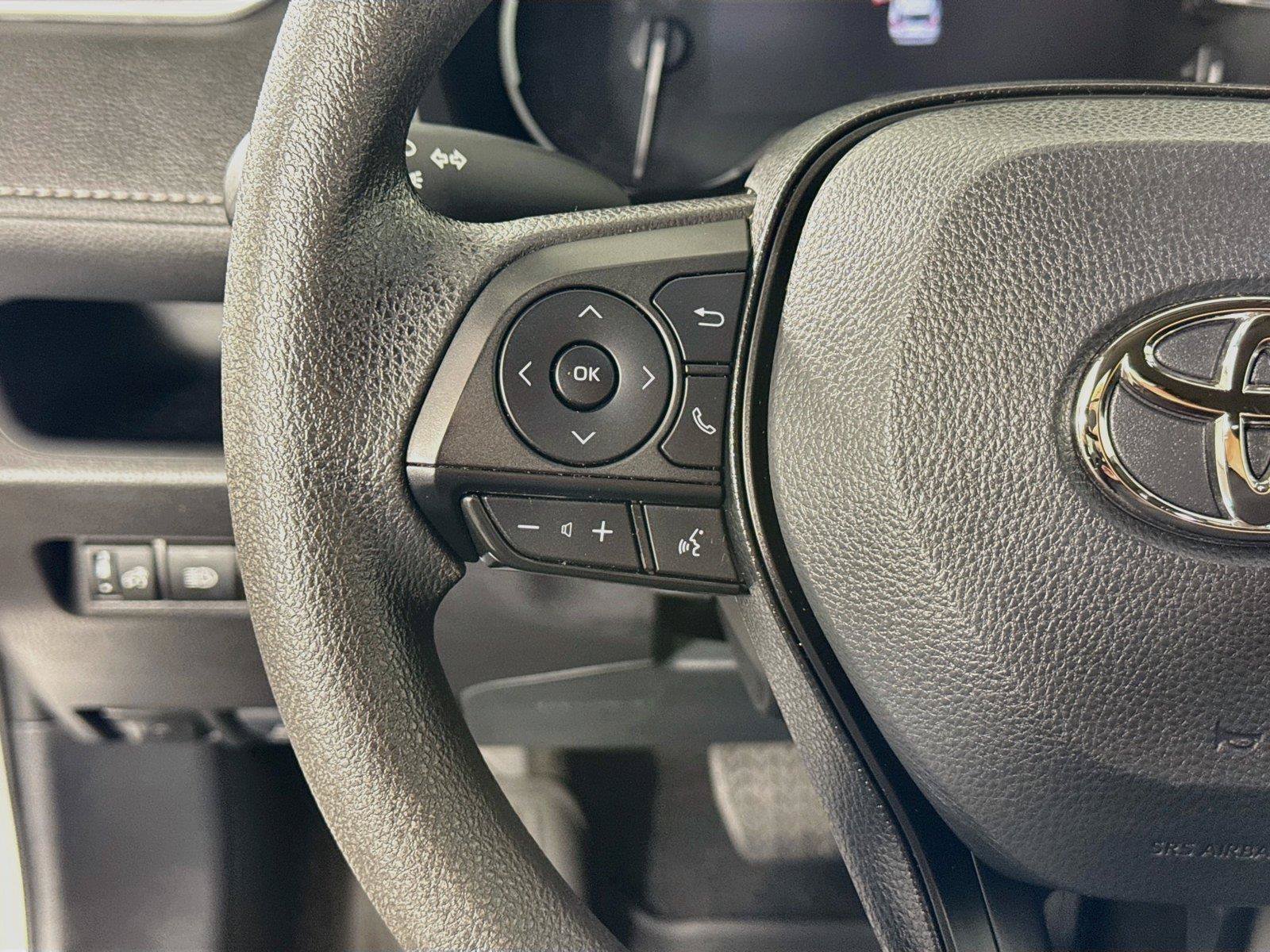 Certified 2025 Toyota RAV4 XLE AWD/4WD image 17