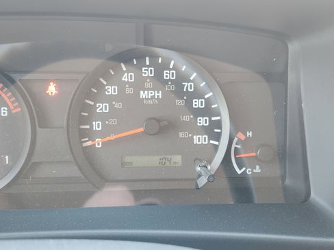 New 2024 Chevrolet Low Cab Forward image 7