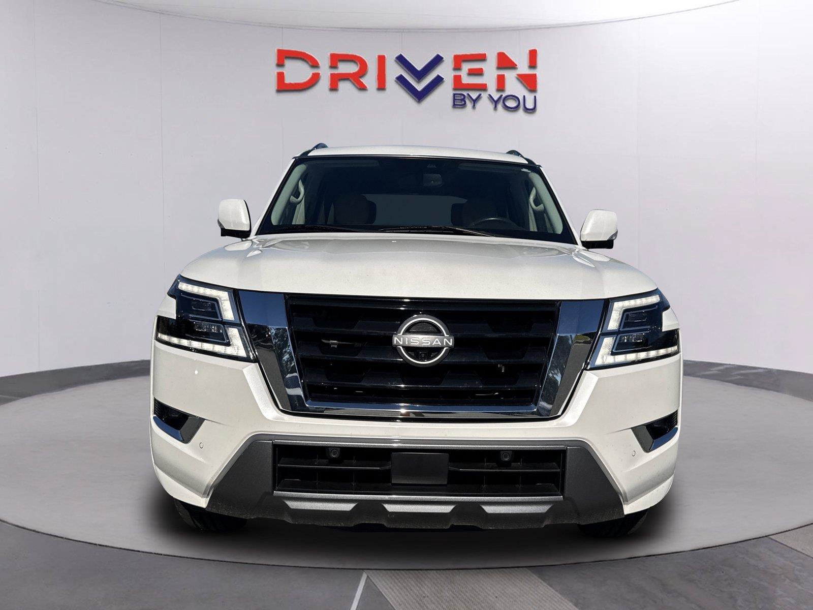 Used 2023 Nissan Armada SL w/ Captain's Chairs Package RWD image 8