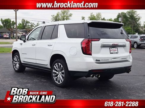 Used 2024 GMC Yukon Denali w/ Advanced Technology Package AWD/4WD image 5