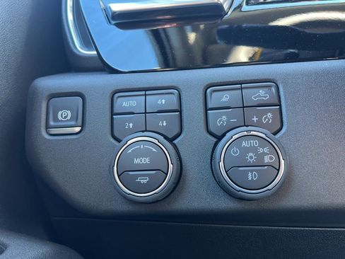 New 2025 Chevrolet Silverado 1500 RST w/ Convenience Package II image 13