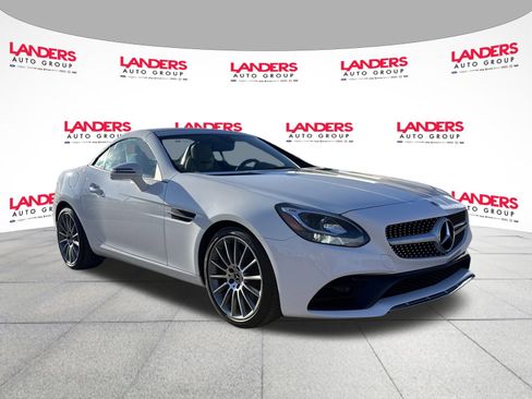 Used 2020 Mercedes-Benz SLC 300 image 1