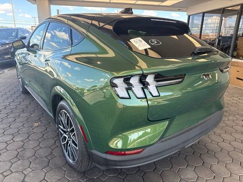 Used 2025 Ford Mustang Mach-E Premium AWD/4WD image 8