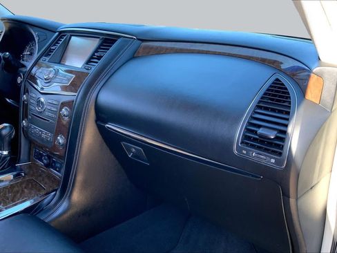 Used 2017 INFINITI QX80 2WD image 19
