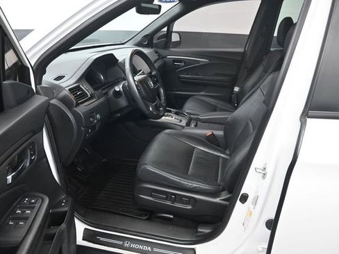 Certified 2021 Honda Passport EX-L image 9