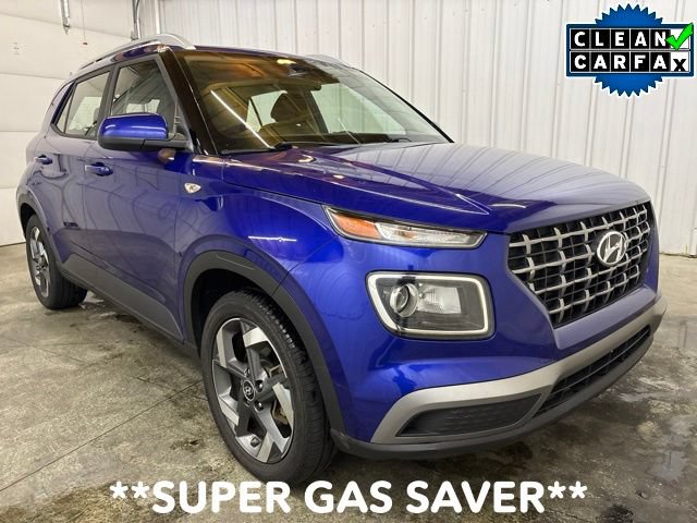 Used 2022 Hyundai Venue SEL FWD image 1