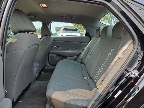 Certified 2025 Hyundai Elantra Sport w/ Cargo Package FWD image 9