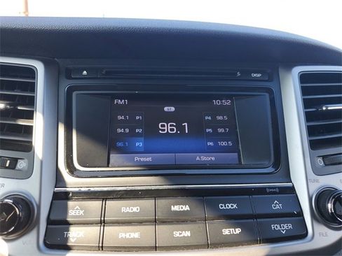 Used 2017 Hyundai Tucson SE image 22