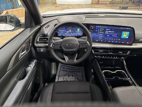 New 2026 Chevrolet Traverse LT w/ Midnight/Sport Edition image 40