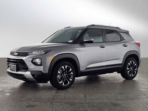 Used 2023 Chevrolet TrailBlazer LT w/ Convenience Package image 7