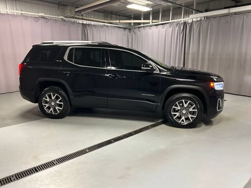 Used 2023 GMC Acadia SLE w/ Driver Convenience Package FWD image 8