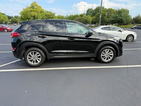 Used 2018 Hyundai Tucson SE FWD image 4