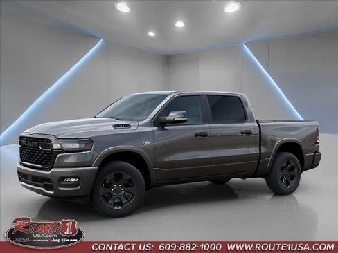 New 2026 RAM 1500 4x4 Crew Cab image 2