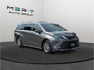 Used 2023 Toyota Sienna XLE FWD video 1