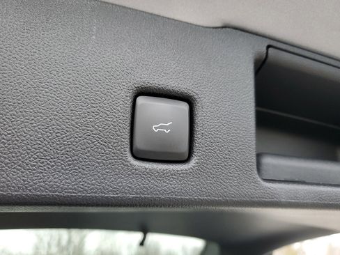 New 2026 Ford Escape PHEV image 32