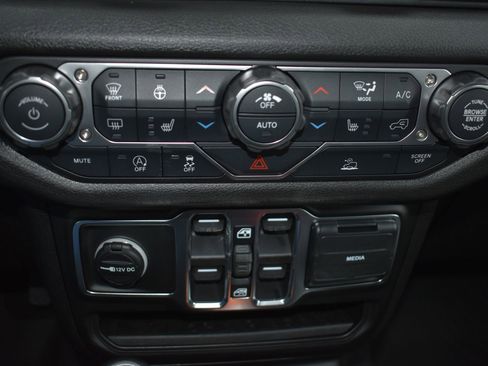 New 2026 Jeep Wrangler Unlimited Sport image 28