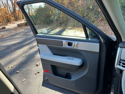 Used 2025 Hyundai Santa Fe SEL image 18