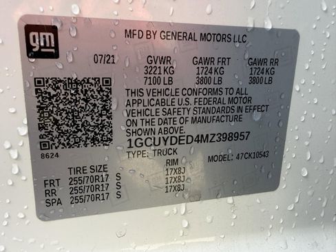 Used 2021 Chevrolet Silverado 1500 LT AWD/4WD image 44