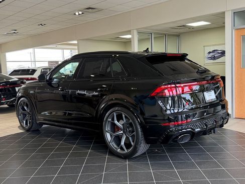 New 2026 Audi RS Q8 performance image 9