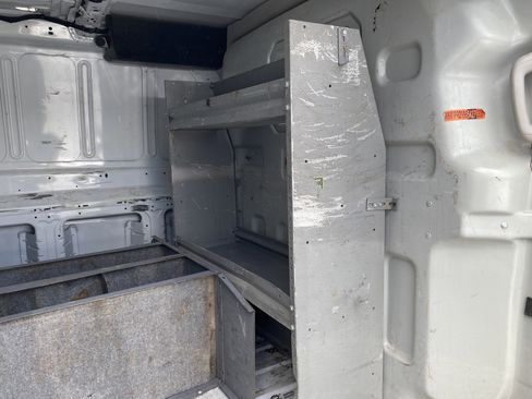 Used 2023 Ford Transit 250 Low Roof RWD image 9