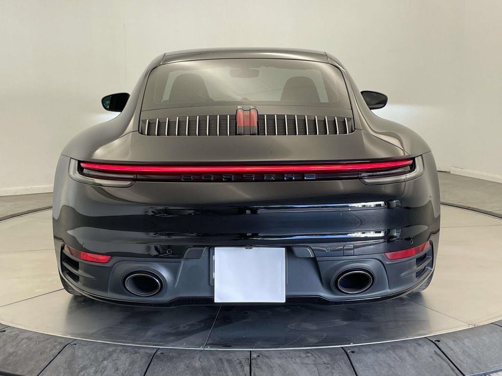 Used 2021 Porsche 911 Carrera 4 w/ Sport Package AWD/4WD image 6