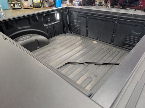 Used 2024 Ford F150 Raptor w/ Equipment Group 803A Raptor R AWD/4WD image 7
