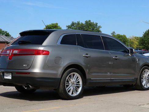 Used 2015 Lincoln MKT AWD w/ Equipment Group 201A image 11