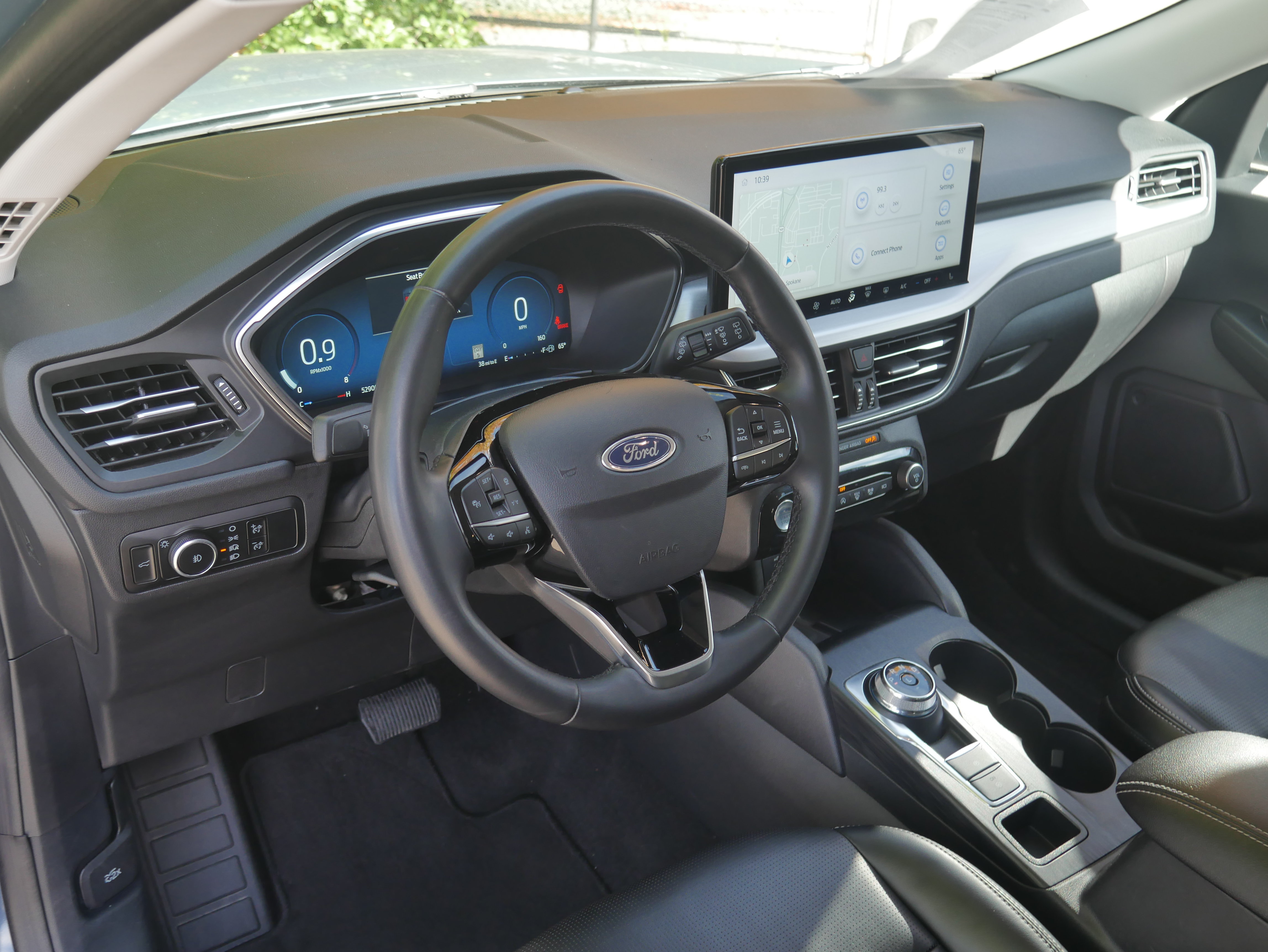 Certified 2024 Ford Escape Platinum AWD/4WD image 4