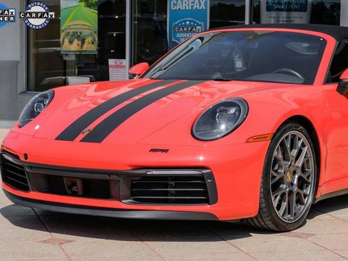 Used 2020 Porsche 911 Carrera 4S image 16