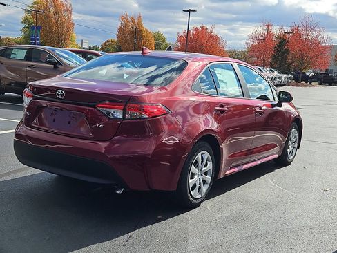 New 2026 Toyota Corolla LE FWD image 2