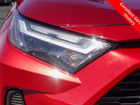 Certified 2022 Toyota RAV4 XLE w/ Convenience Package FWD image 6