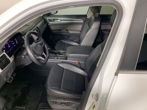 Used 2021 Volkswagen Atlas SEL R-Line image 29