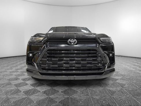 Used 2025 Toyota Grand Highlander AWD Hybrid image 8