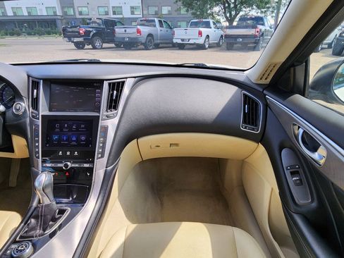 Used 2015 INFINITI Q50 Premium w/ Navigation Package AWD/4WD image 16