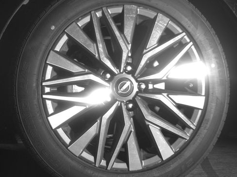 Used 2025 Nissan Altima 2.5 SV image 12