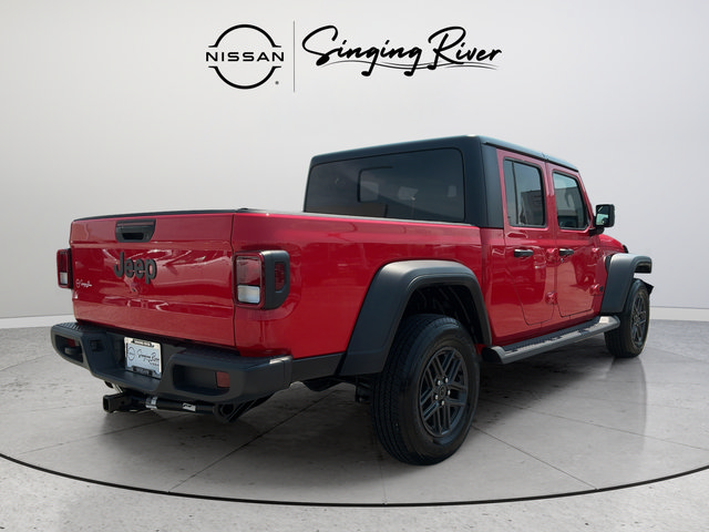 Used 2025 Jeep Gladiator Sport AWD/4WD image 7
