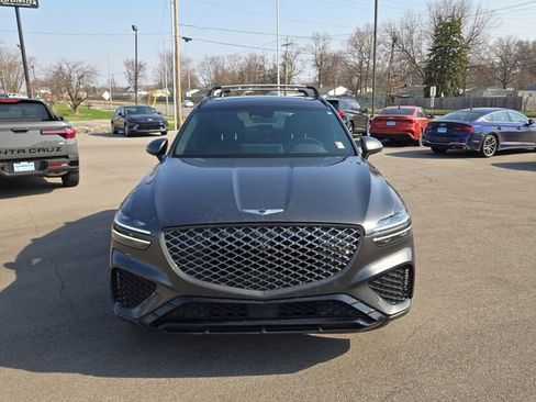 Used 2024 Genesis GV70 3.5T Sport w/ Sport Advanced Package image 3