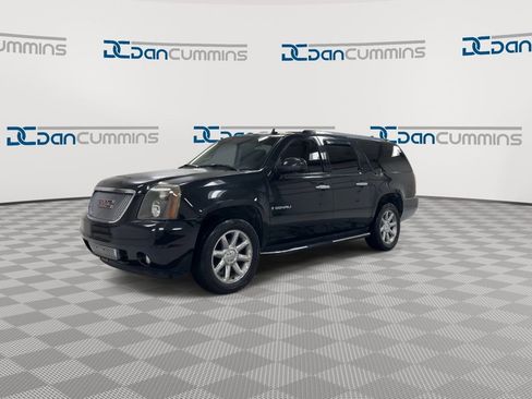 Used 2008 GMC Yukon XL Denali AWD/4WD image 4