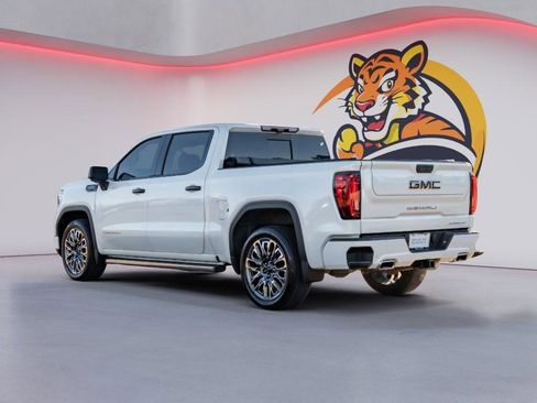 Used 2023 GMC Sierra 1500 Denali Ultimate image 7