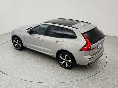 Used 2024 Volvo XC60 B5 Ultimate w/ Protection Package Premier AWD/4WD image 19