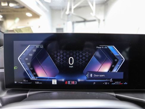 Used 2025 BMW 330i xDrive Sedan w/ M Sport Package image 12