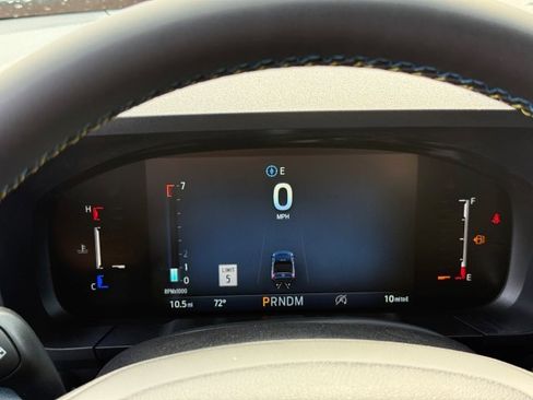 New 2026 Ford Maverick Lobo AWD/4WD image 32