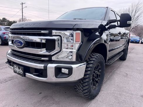 Used 2021 Ford F250 XLT image 4