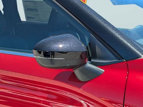 New 2026 Mitsubishi Outlander LE image 12