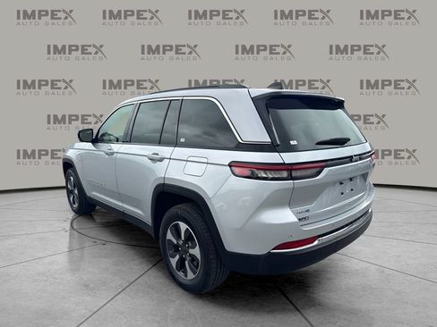 Used 2024 Jeep Grand Cherokee Limited 4xe AWD/4WD image 2