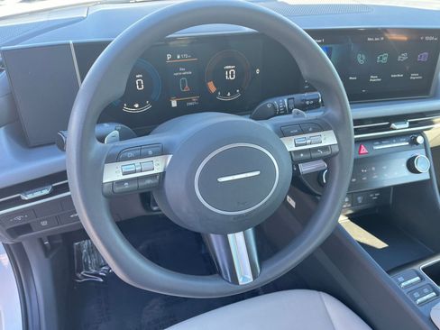 Used 2025 Hyundai Sonata SEL image 28