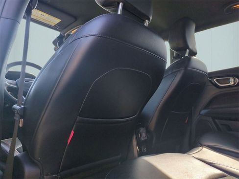 Used 2023 Jeep Compass Trailhawk image 26