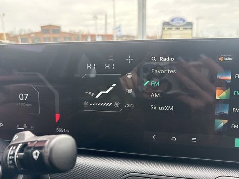 Certified 2025 Kia K4 EX image 32