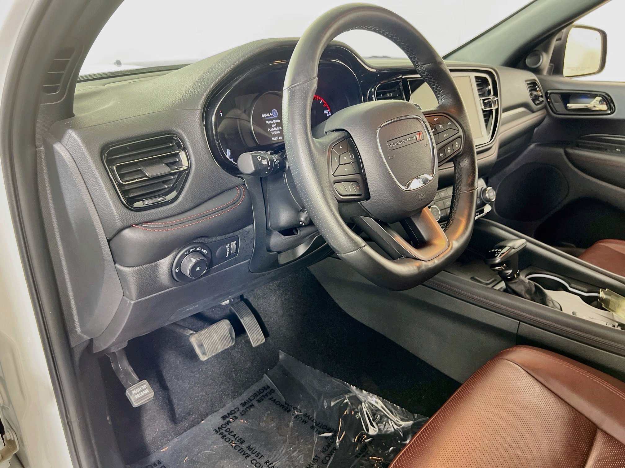 Used 2023 Dodge Durango R/T AWD/4WD image 9